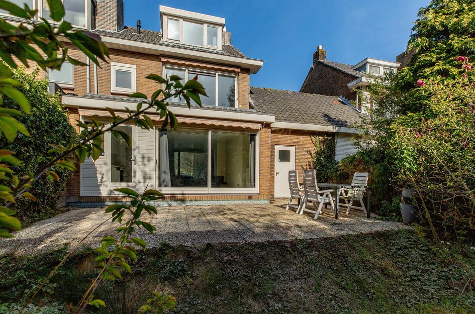 Albert Cuijpstraat 18