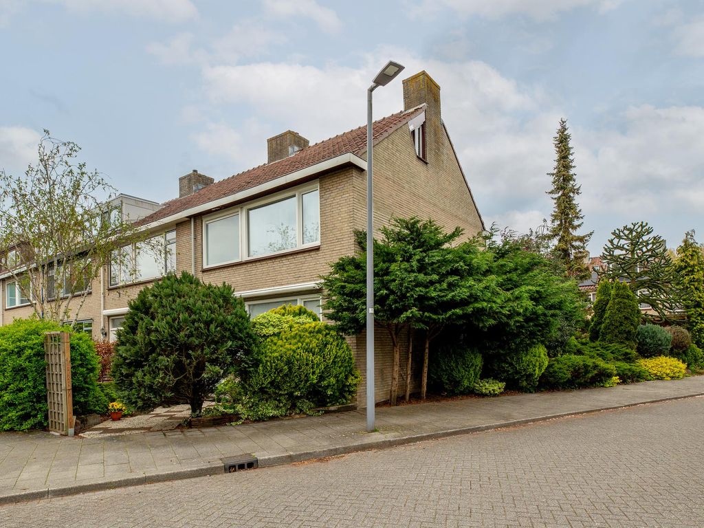 Sterremos 1, ROTTERDAM