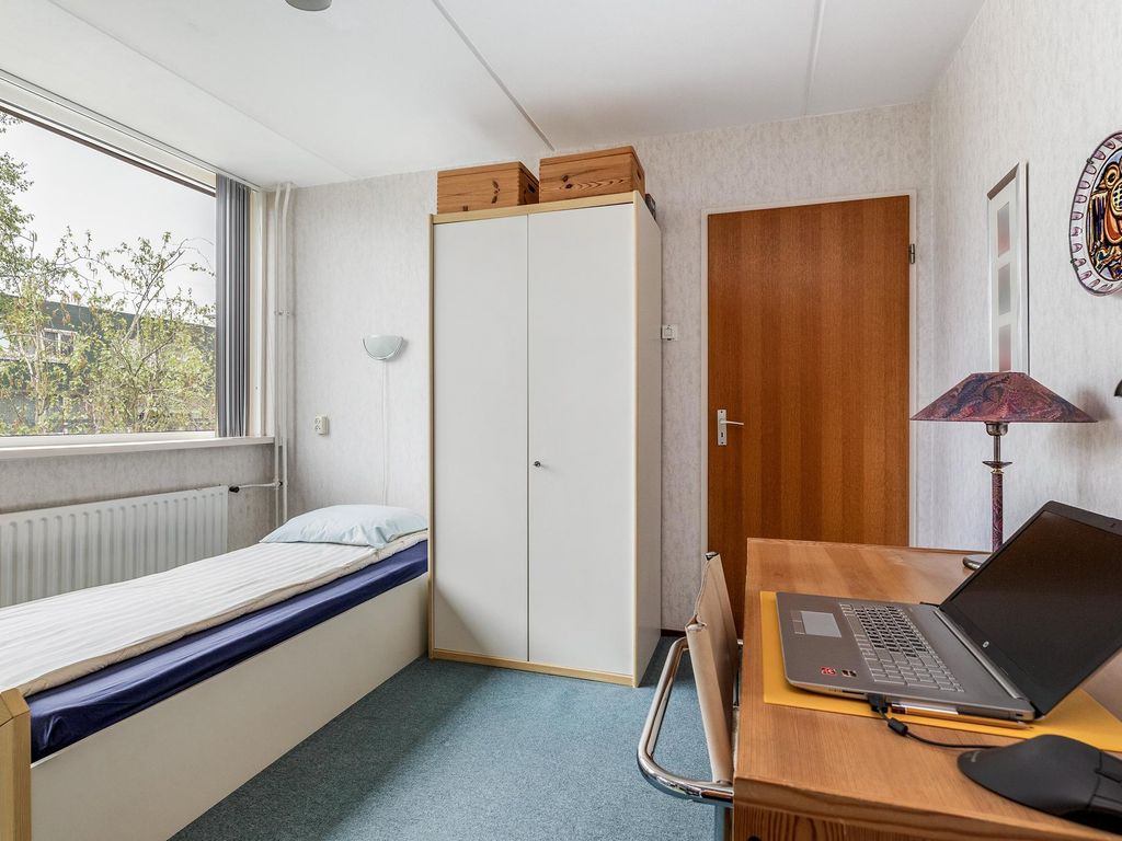 Sterremos 1, ROTTERDAM
