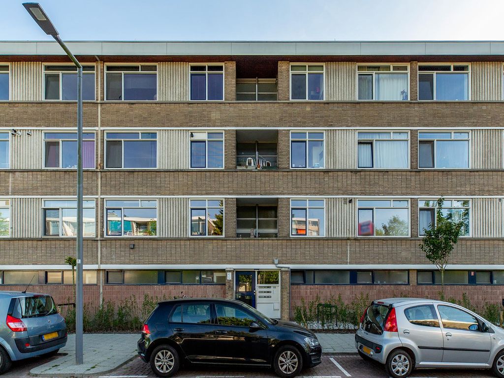 Ahornlaan 48, ROTTERDAM