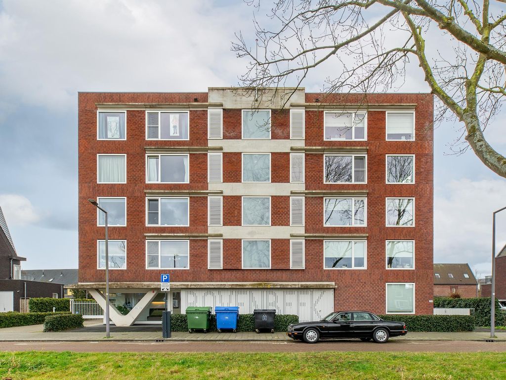 Van der Duijn van Maasdamweg 436, ROTTERDAM