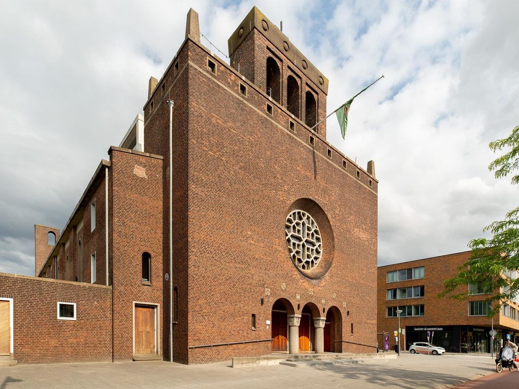 Burgemeester Baumannlaan 171C, ROTTERDAM