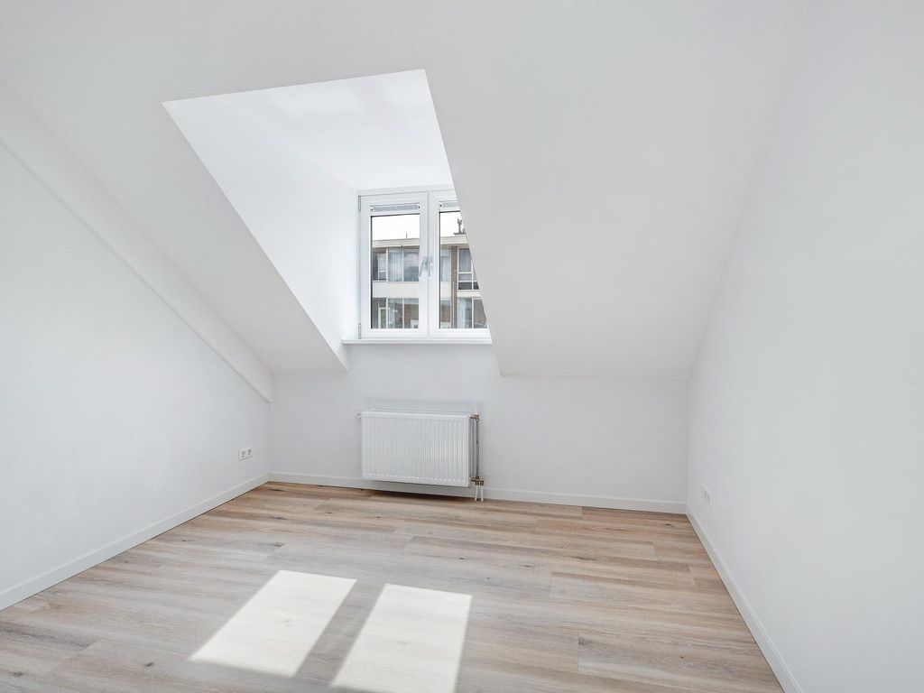 Burgemeester Baumannlaan 171C, ROTTERDAM