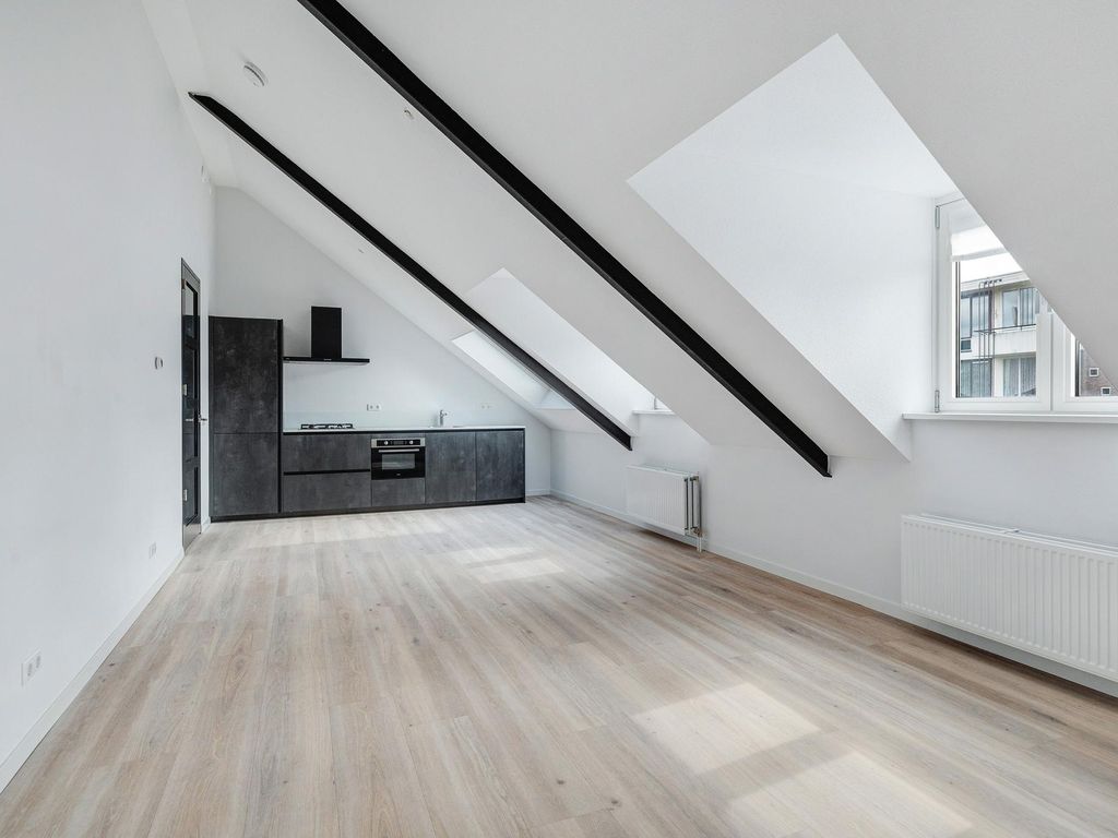 Burgemeester Baumannlaan 171C, ROTTERDAM