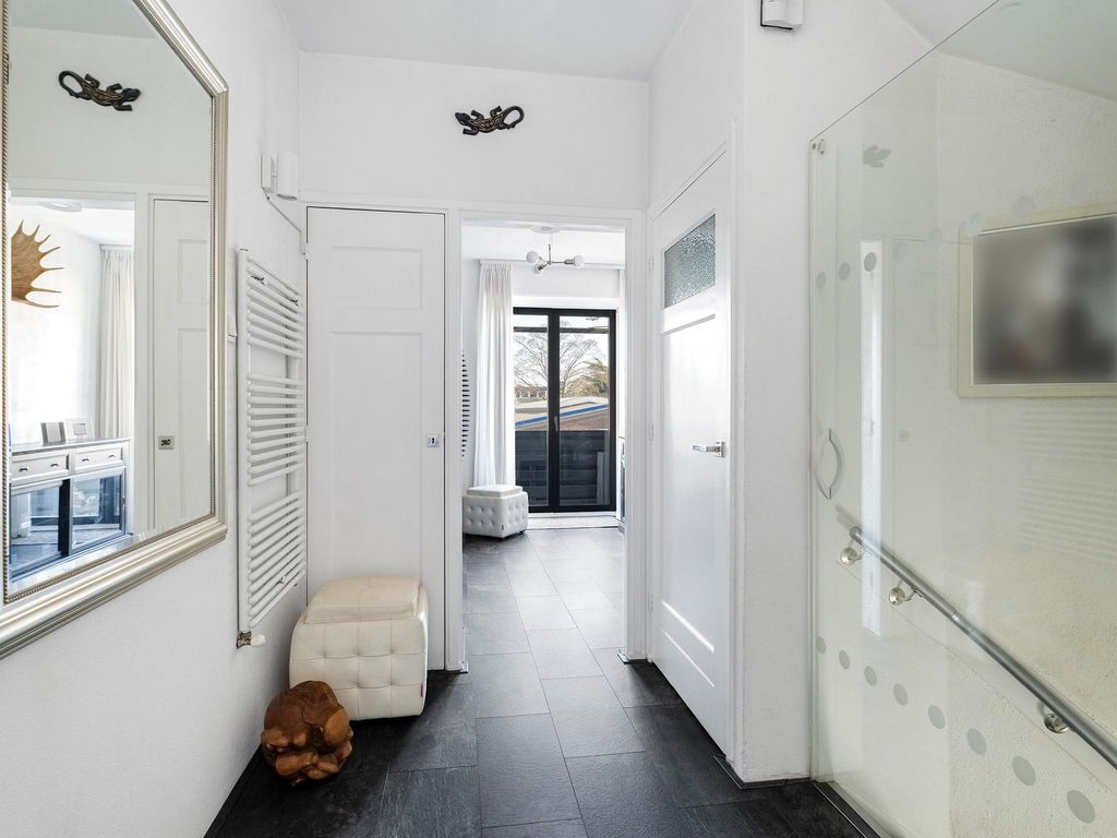 2e Hogenbanweg 71B, ROTTERDAM