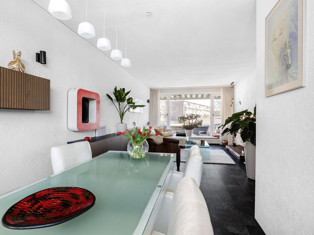 2e Hogenbanweg 71B, ROTTERDAM