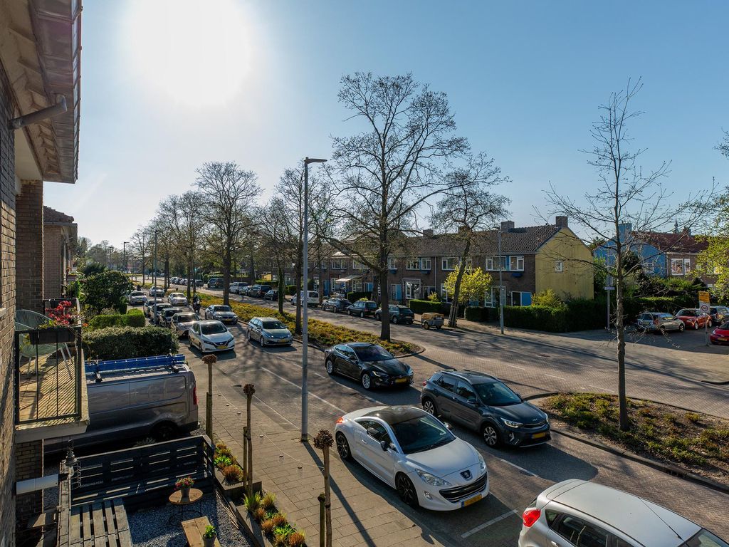 2e Hogenbanweg 71B, ROTTERDAM