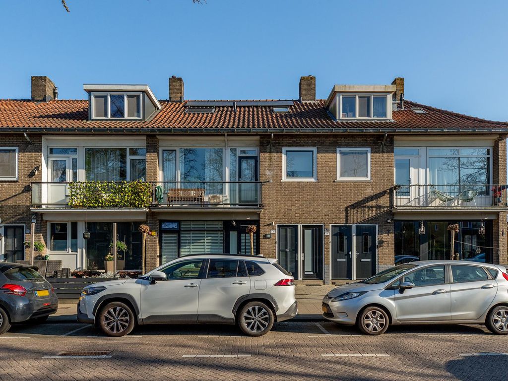 2e Hogenbanweg 71B, ROTTERDAM