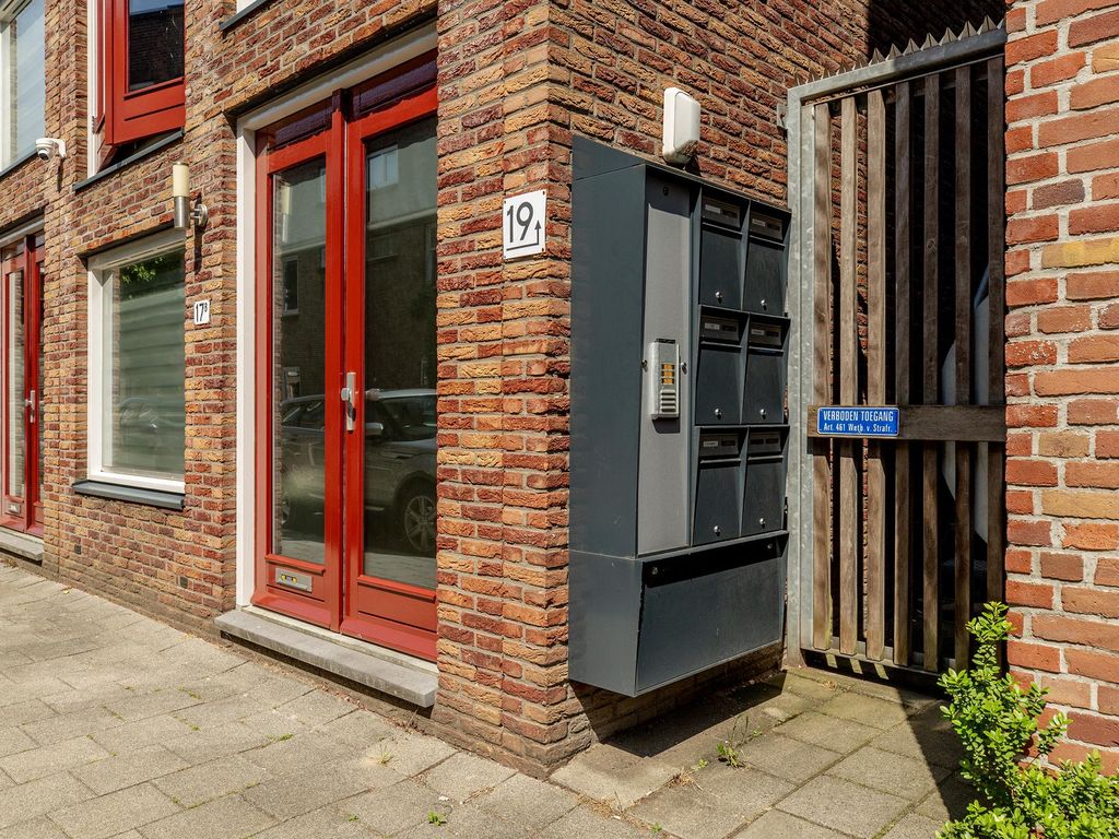 Lisbloemstraat 19C, ROTTERDAM