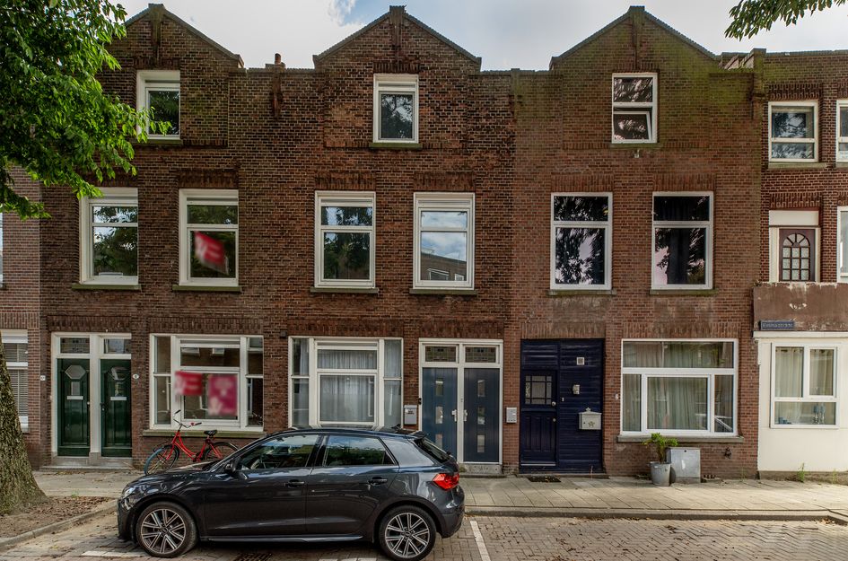 Emmastraat 4B