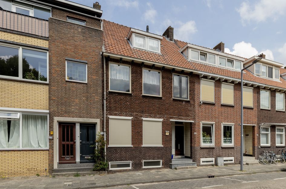 Zestienhovensekade 183