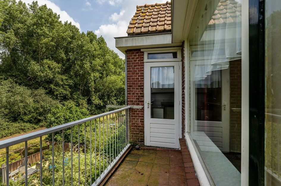 Zestienhovensekade 183