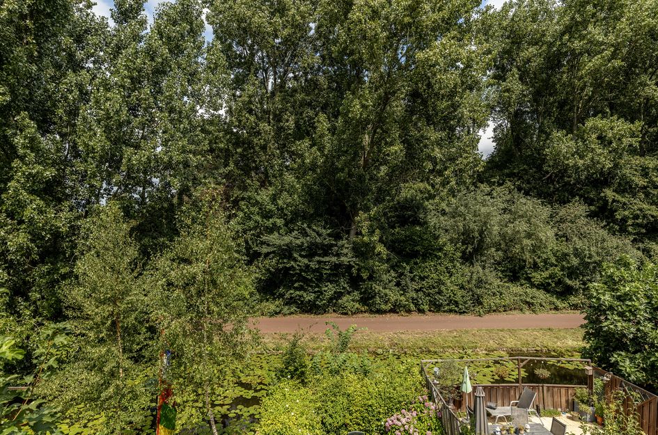 Zestienhovensekade 183