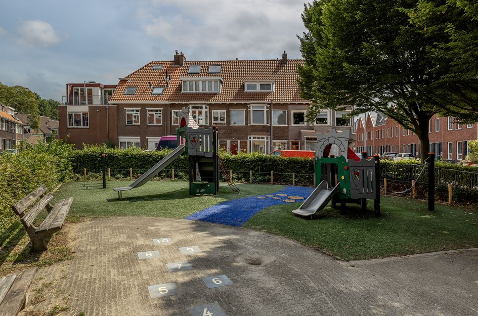 Zestienhovensekade 183