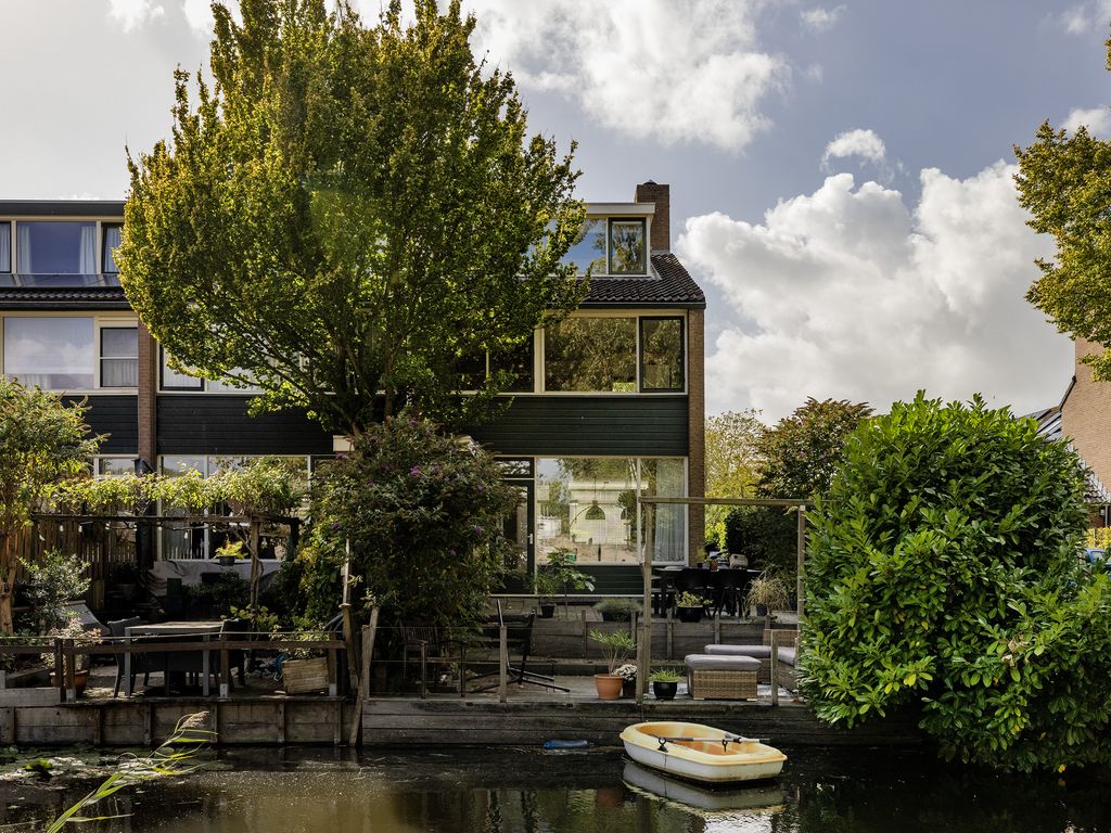 Lindendreef 8, VLAARDINGEN