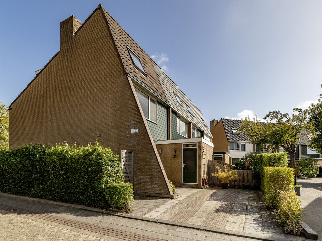 Lindendreef 8, VLAARDINGEN