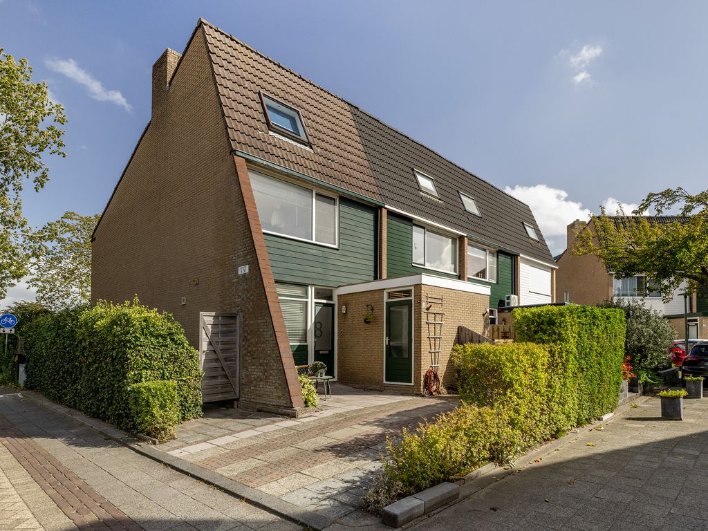 Lindendreef 8, VLAARDINGEN