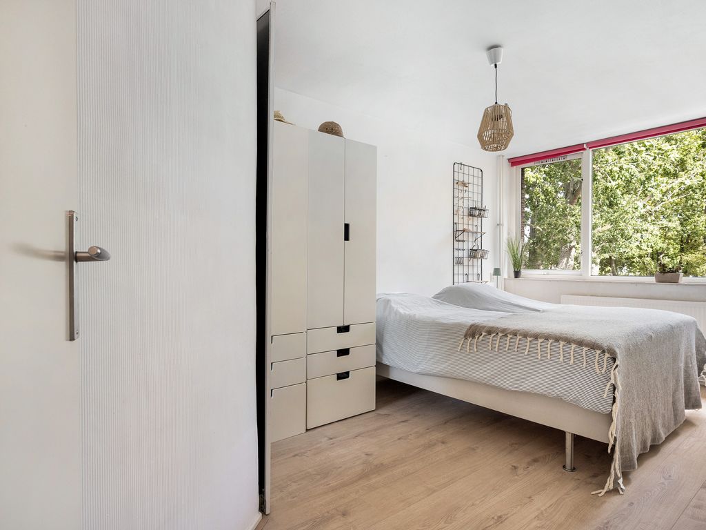 Lindendreef 8, VLAARDINGEN