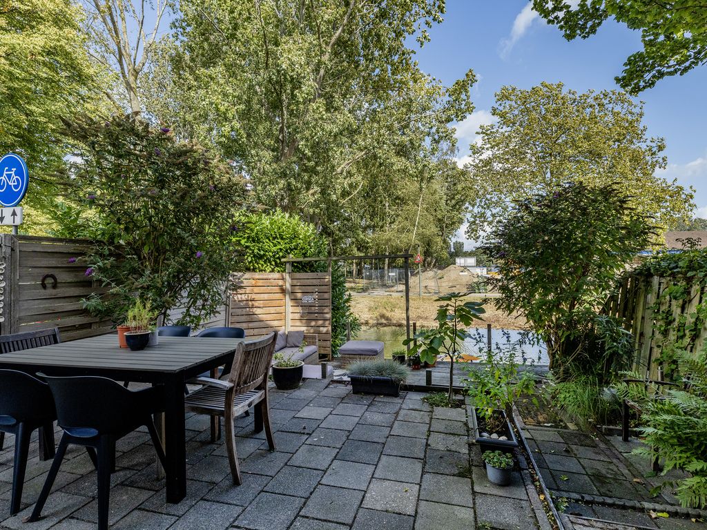 Lindendreef 8, VLAARDINGEN