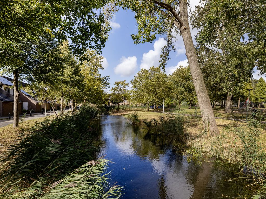Lindendreef 8, VLAARDINGEN