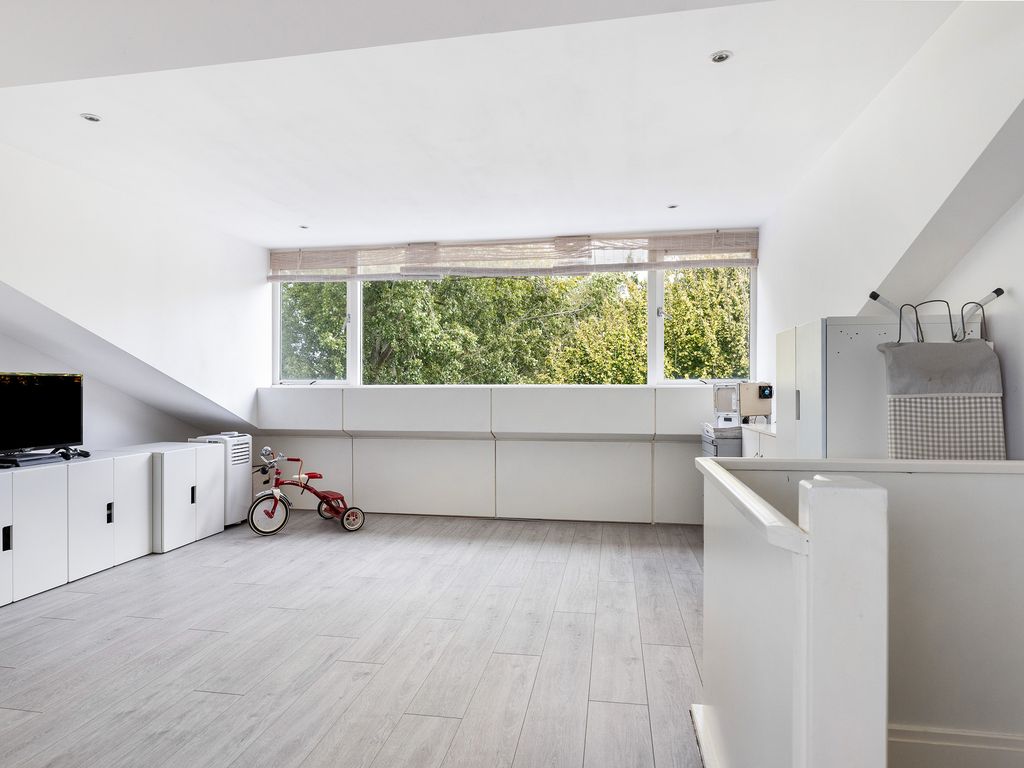 Lindendreef 8, VLAARDINGEN