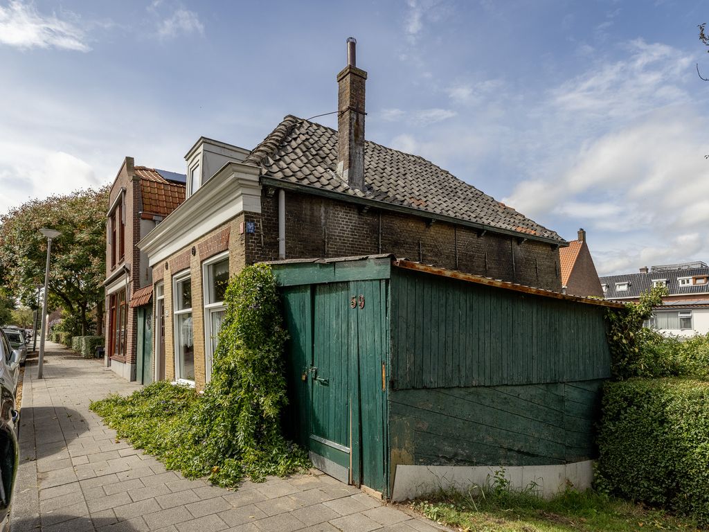 Zestienhovensekade 59, ROTTERDAM