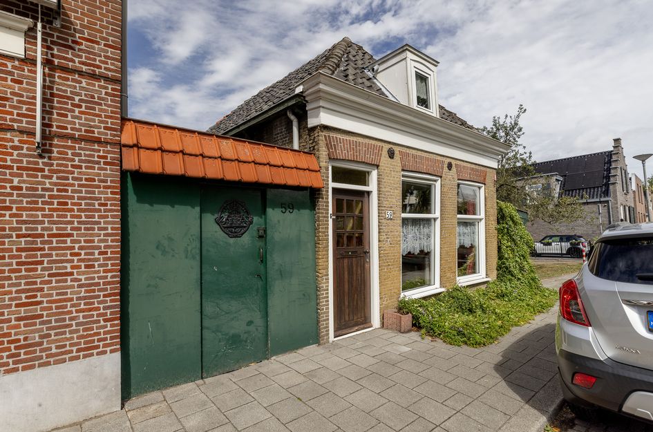 Zestienhovensekade 59
