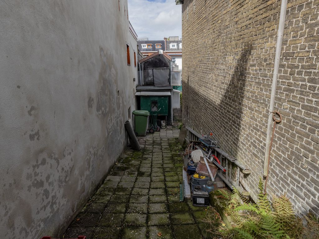 Zestienhovensekade 59, ROTTERDAM