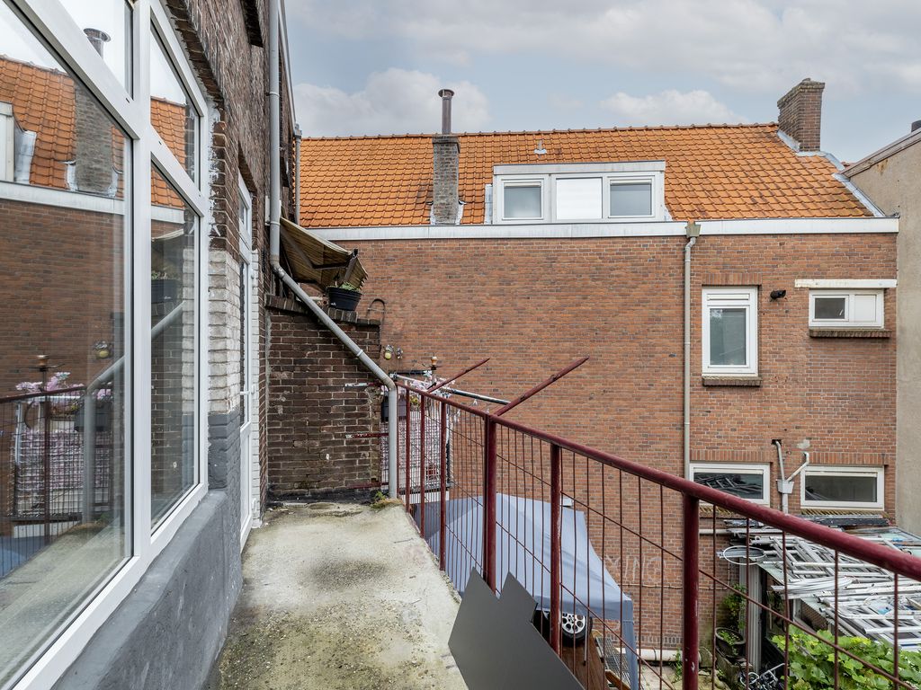 Nicolaas Beetsstraat 31A, SCHIEDAM