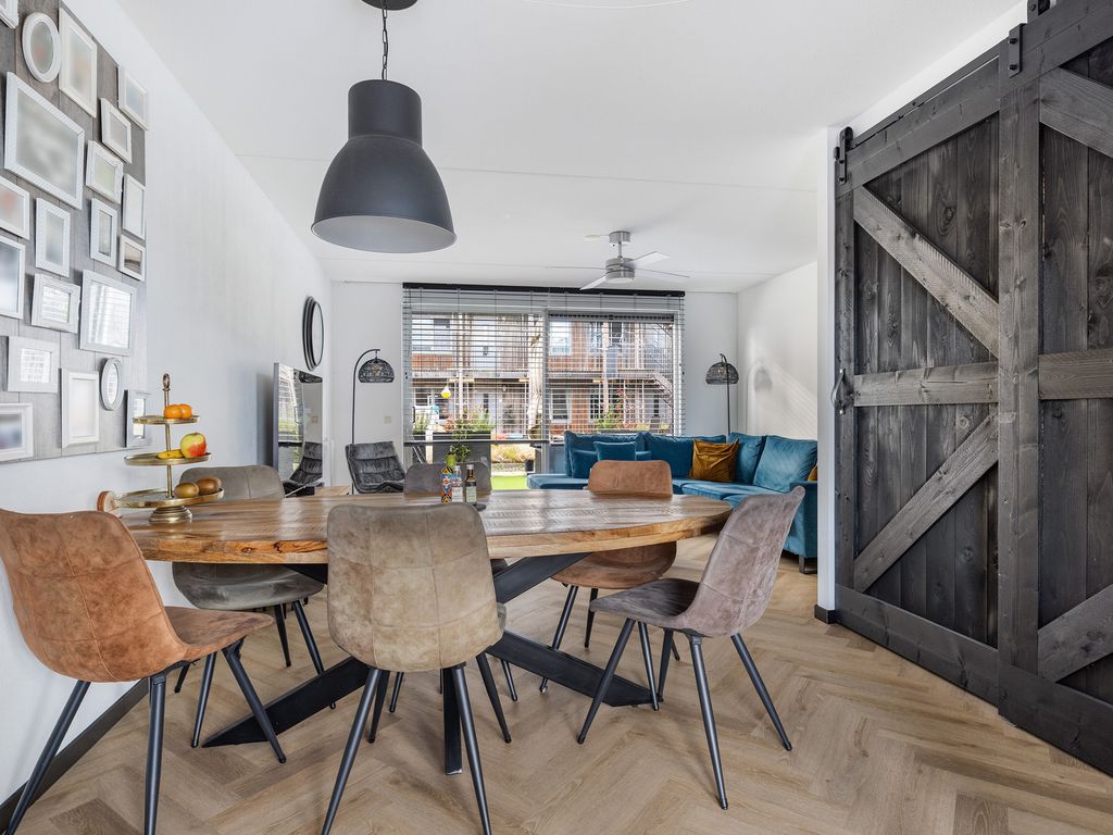 Hoge Schiehof 25, ROTTERDAM