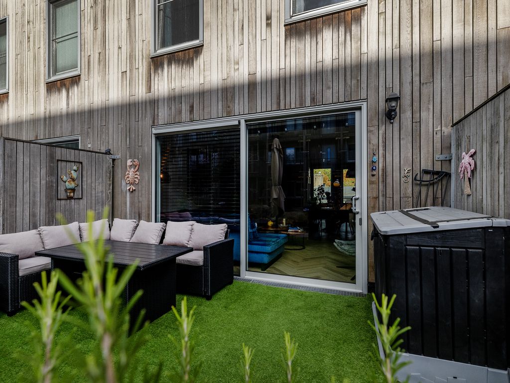 Hoge Schiehof 25, ROTTERDAM