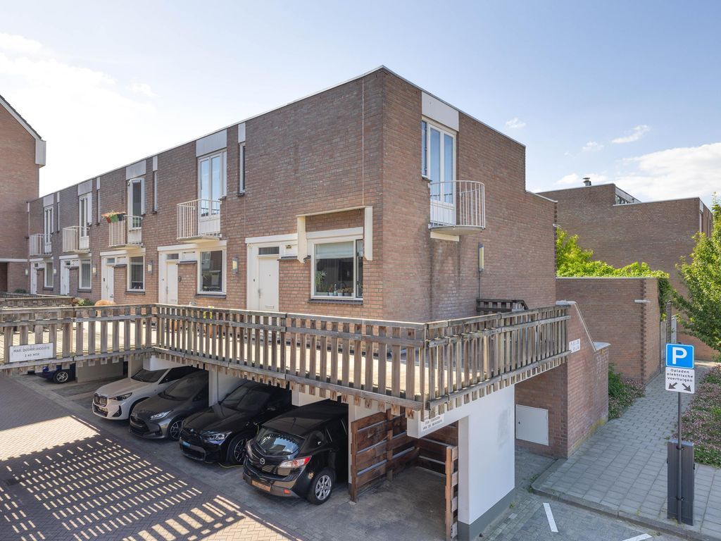 Scheldedal 106, CAPELLE AAN DEN IJSSEL