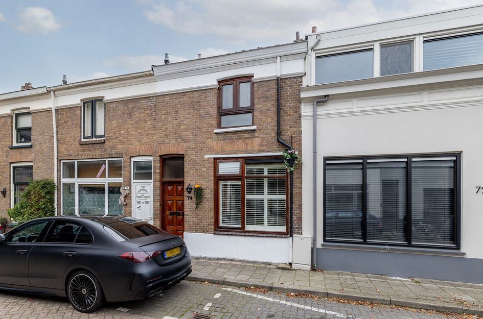 Oosterstraat 74