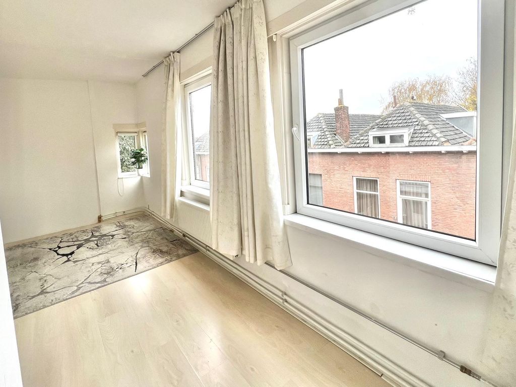 Châlonsstraat 6B, ROTTERDAM