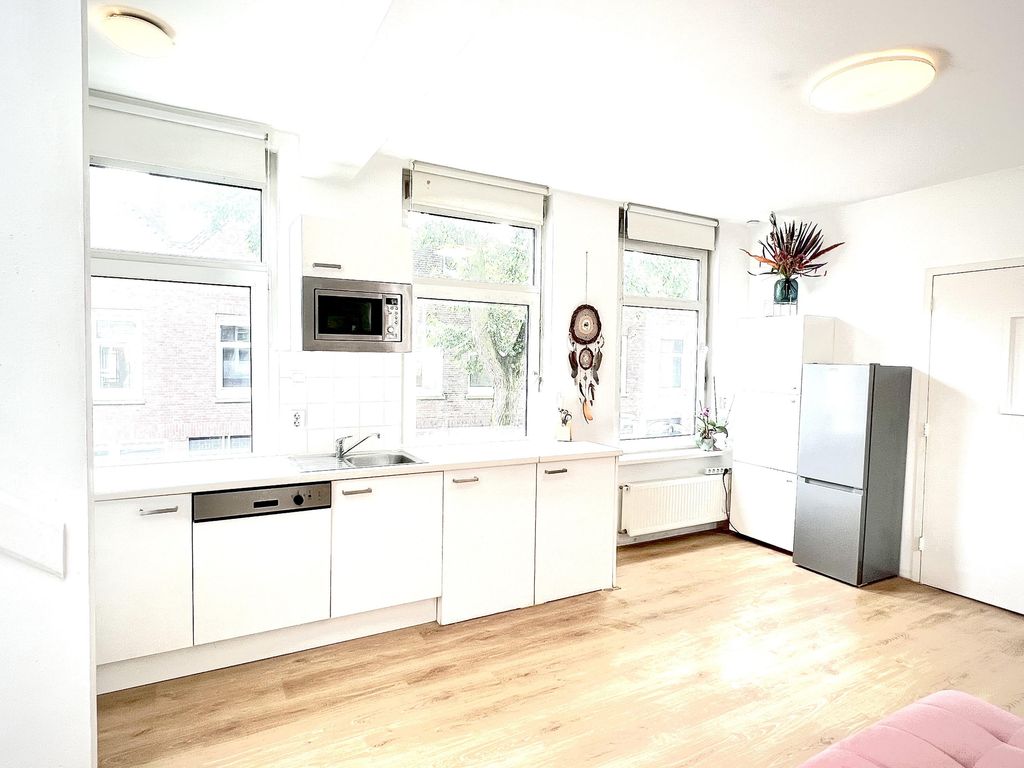 Emmastraat 3, ROTTERDAM