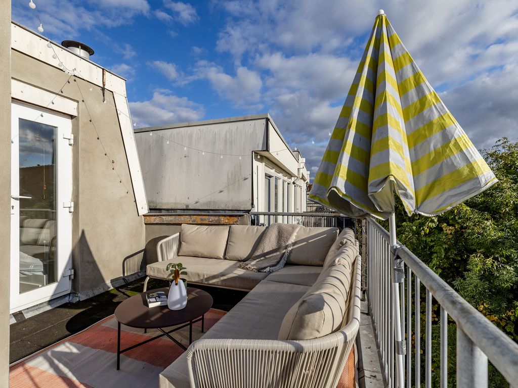 Ooievaarstraat 72B, ROTTERDAM