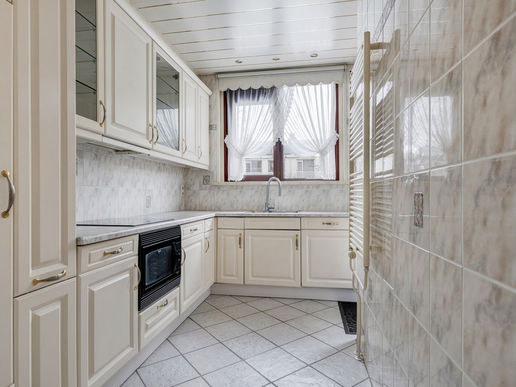 Burgemeester Baumannlaan 70A, ROTTERDAM