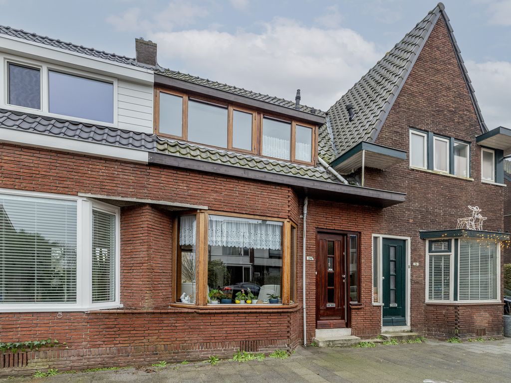 Zestienhovensekade 298, ROTTERDAM