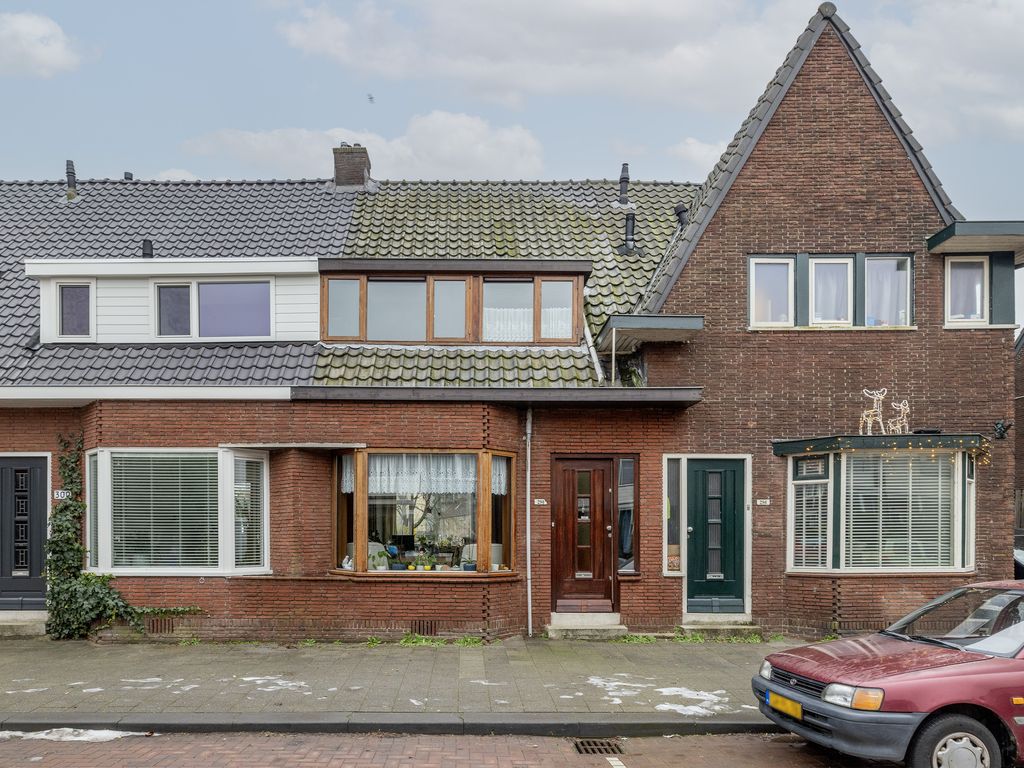 Zestienhovensekade 298, ROTTERDAM