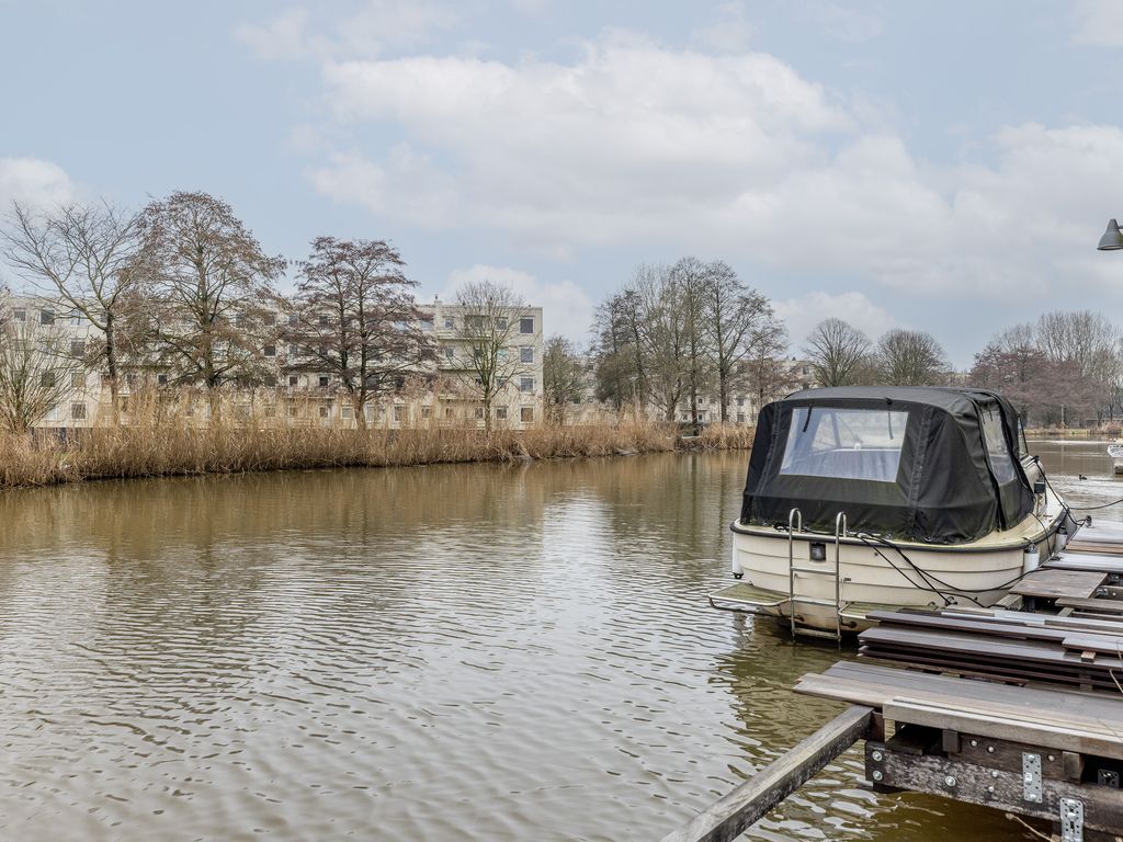 Zestienhovensekade 298, ROTTERDAM