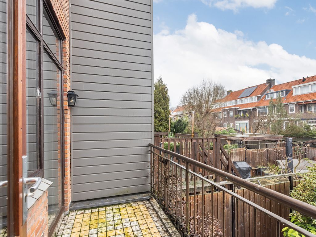 Zestienhovensekade 403, ROTTERDAM