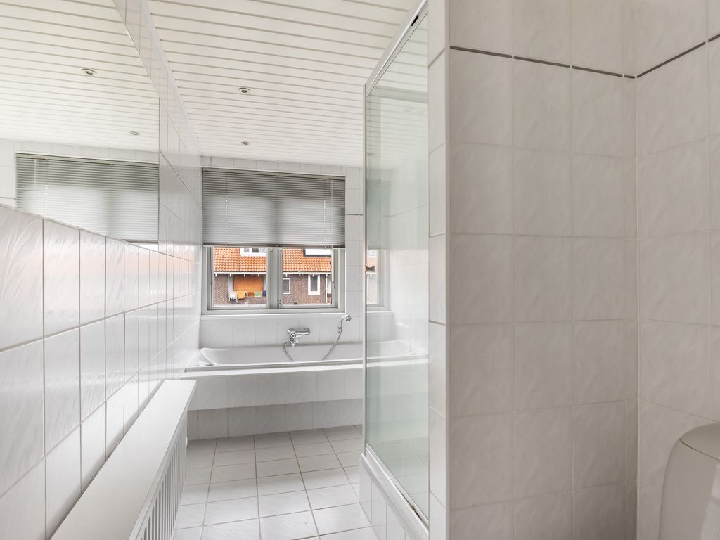 Zestienhovensekade 403, ROTTERDAM