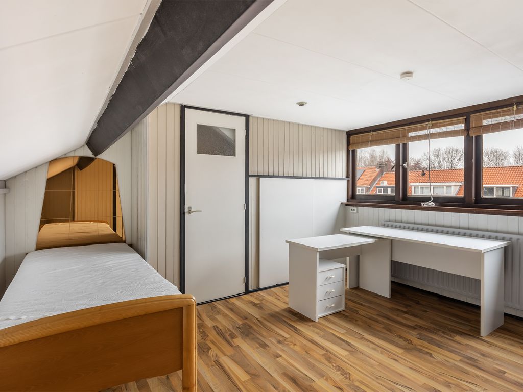 Zestienhovensekade 403, ROTTERDAM