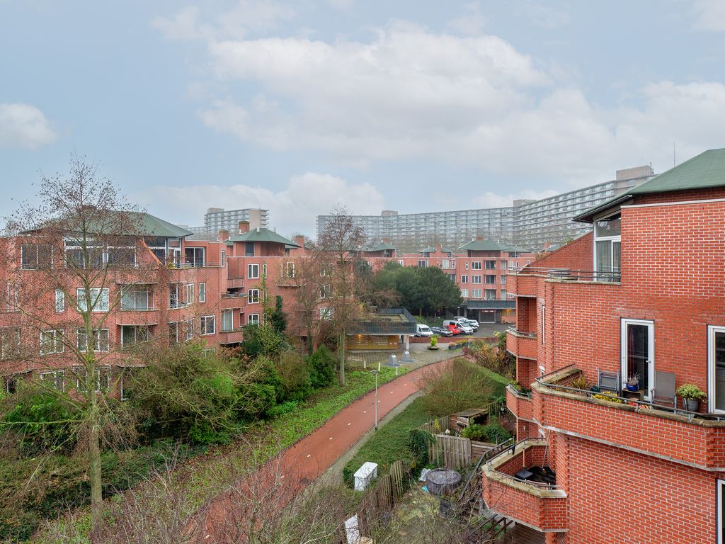 Woldberg 155, CAPELLE AAN DEN IJSSEL
