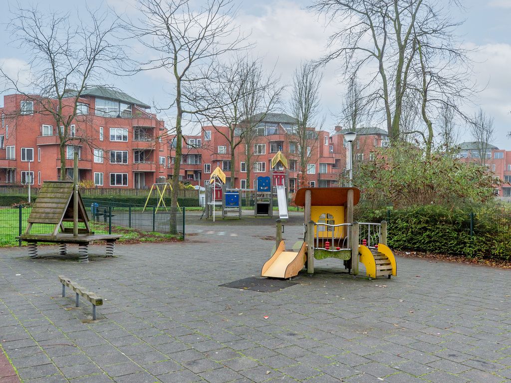 Woldberg 155, CAPELLE AAN DEN IJSSEL