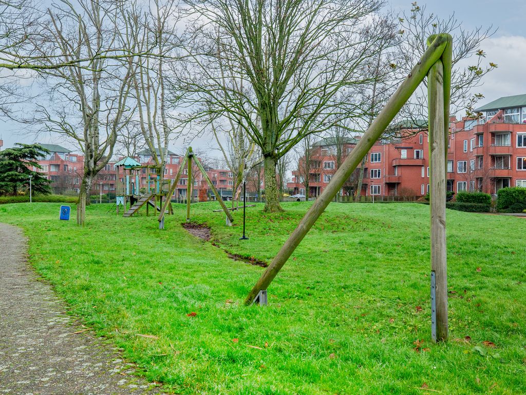 Woldberg 155, CAPELLE AAN DEN IJSSEL