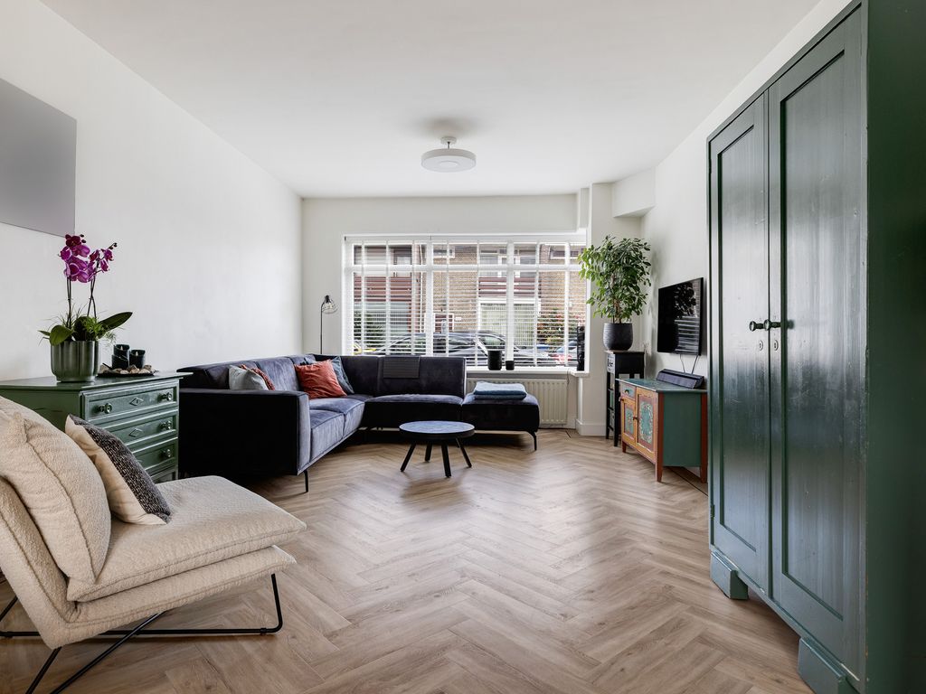 Zestienhovensekade 351, ROTTERDAM