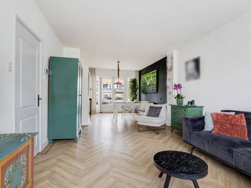 Zestienhovensekade 351, ROTTERDAM