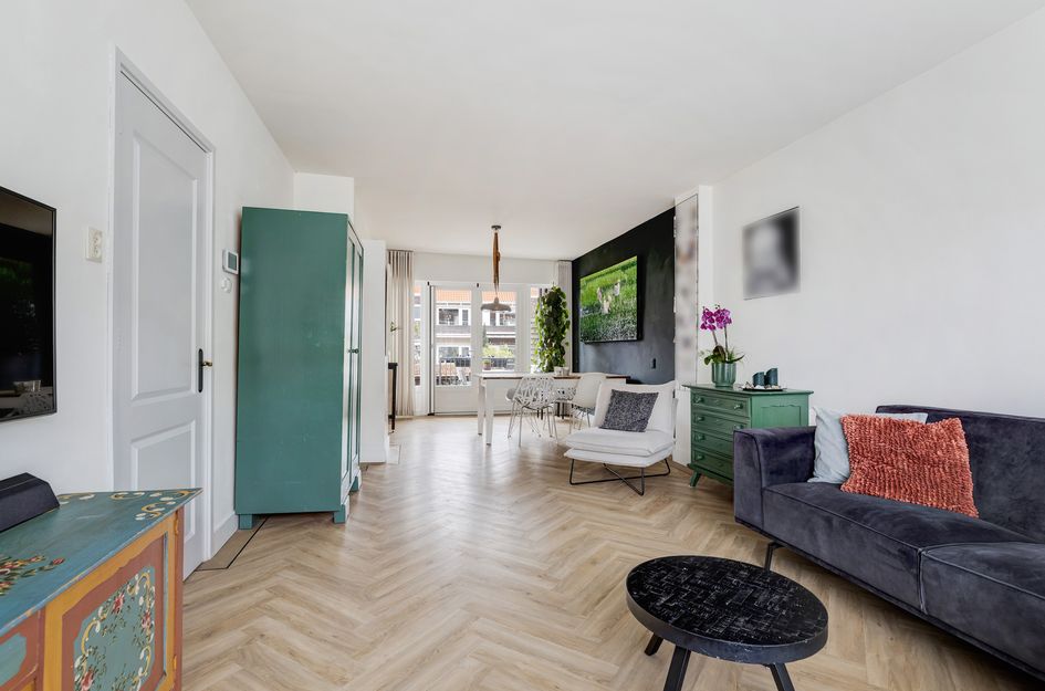 Zestienhovensekade 351