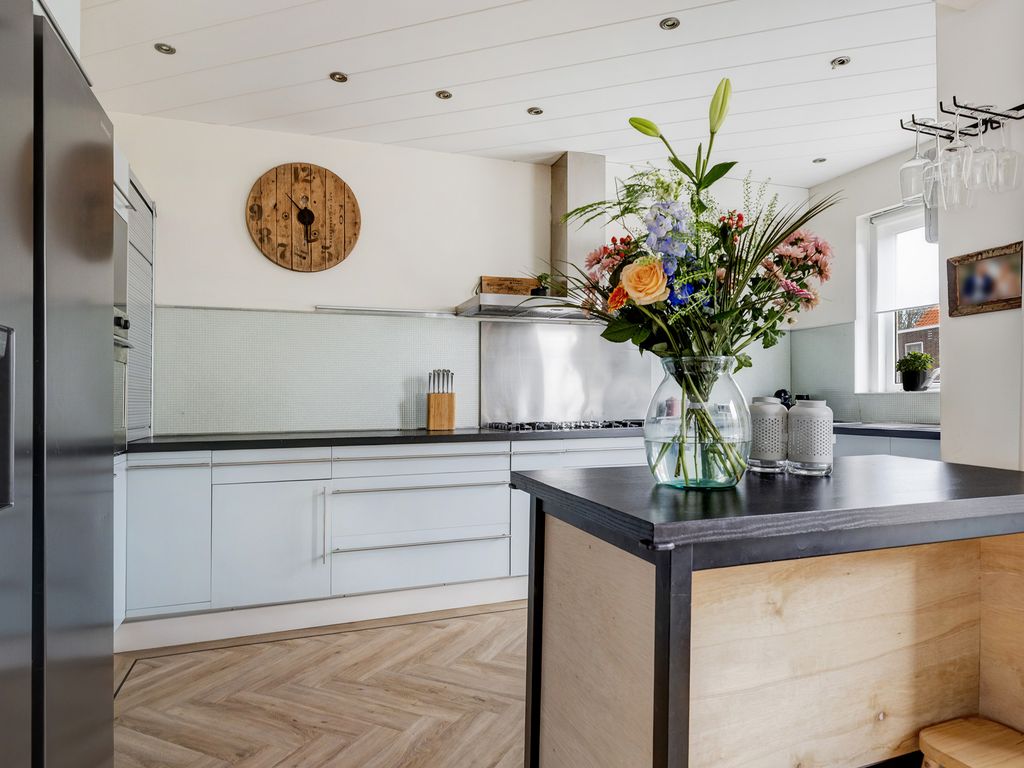 Zestienhovensekade 351, ROTTERDAM